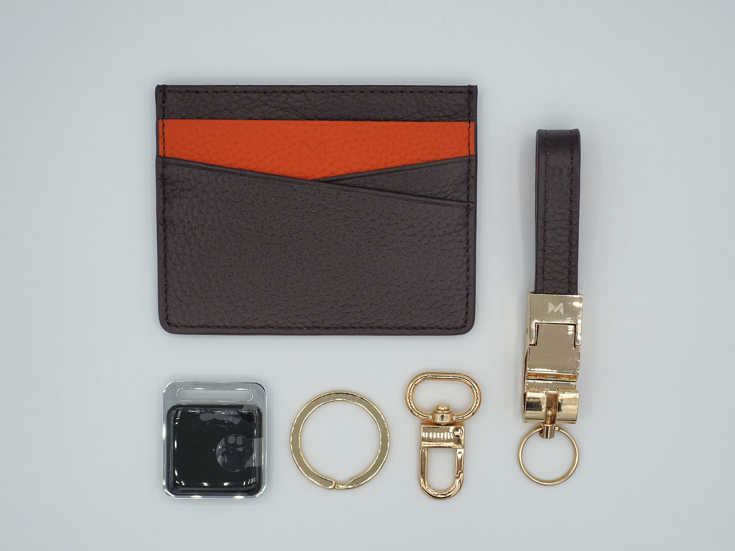 MENATI – Compact Essentials Collection - Coffee Brown